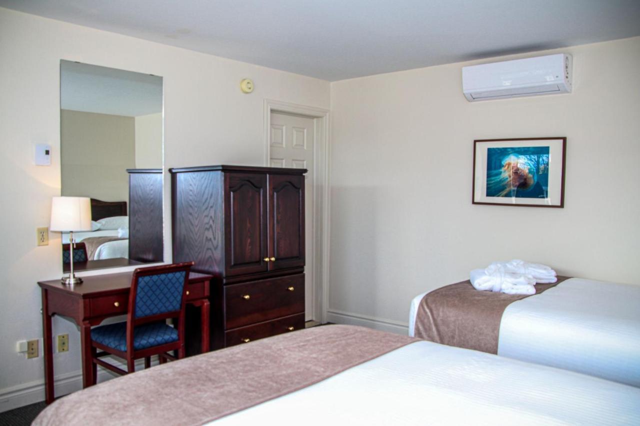 Hotel Les Trois Soeurs Perce Bagian luar foto