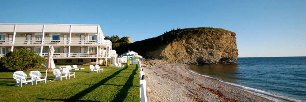 Hotel Les Trois Soeurs Perce Bagian luar foto