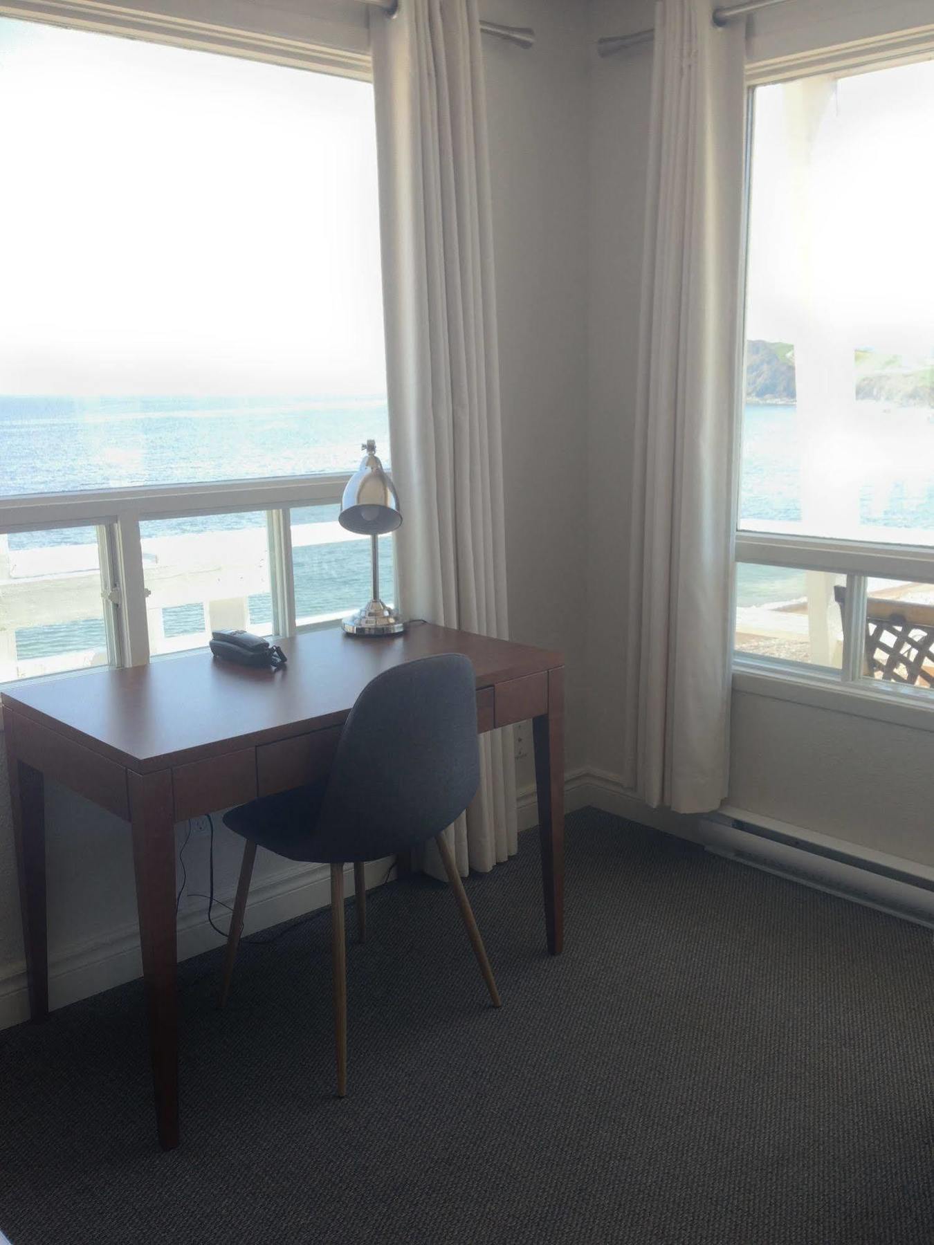 Hotel Les Trois Soeurs Perce Bagian luar foto