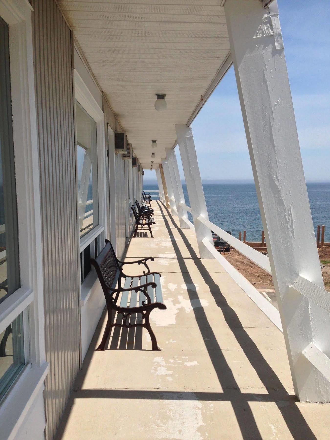 Hotel Les Trois Soeurs Perce Bagian luar foto